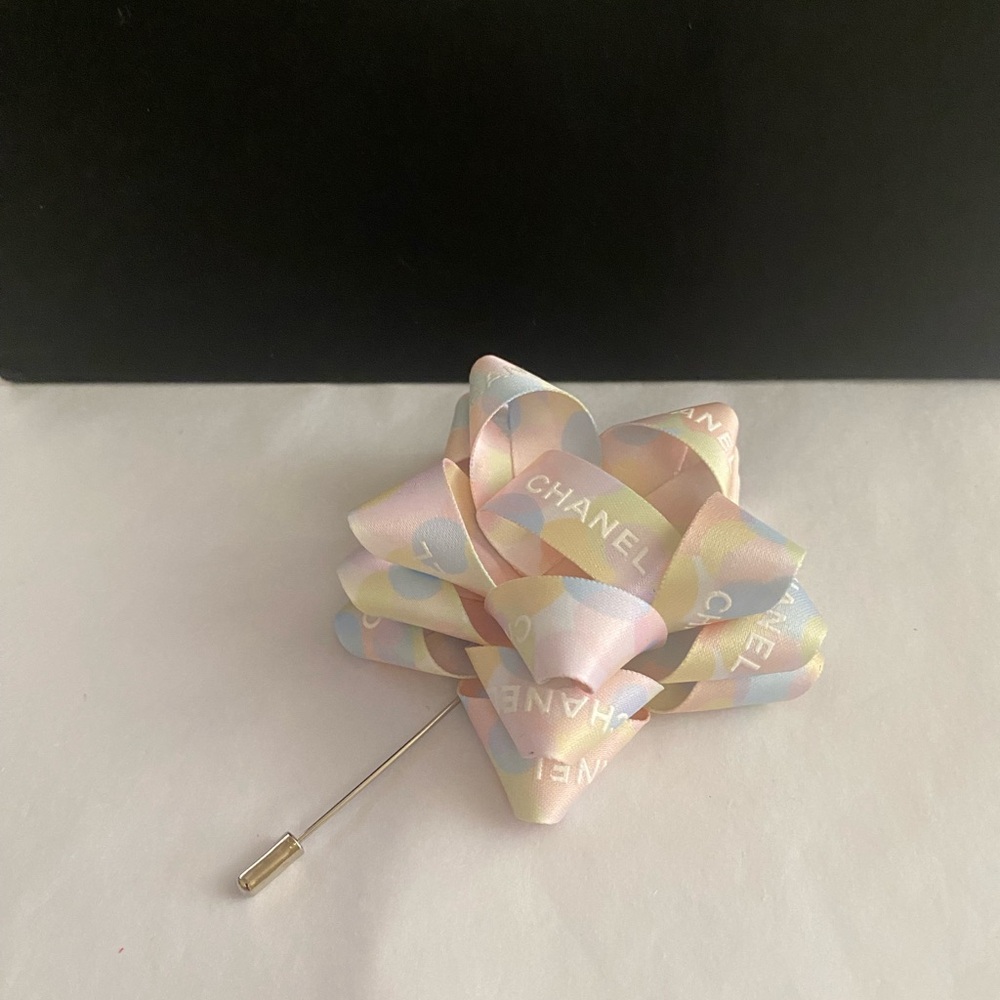 Multicolor Ribbon Bow Brooch Pin - Picture 3 of 8